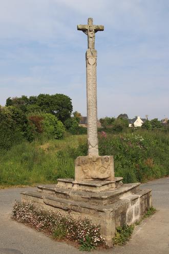 Crucifix at Kerroch