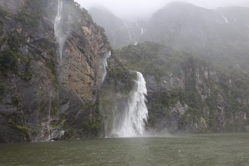 Fairy Falls, Milford Sound