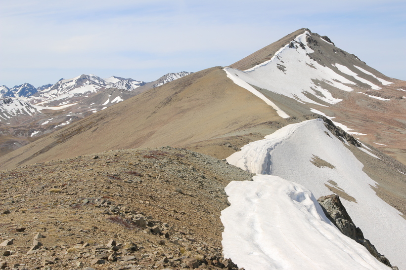Towards Beuzenberg Peak