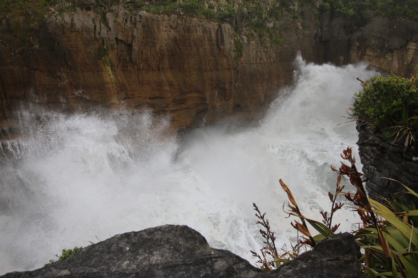 Surge Pool, Pancake Rocks