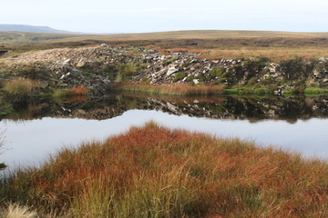 Quarry, Pennine Way on the way up Cross Fell