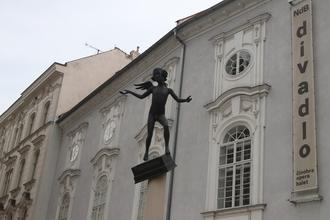 Mozart statue